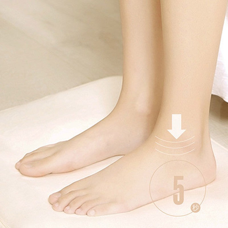 Runaway Carpet Alarm Clock – Moving Alarm Clock on Wheels