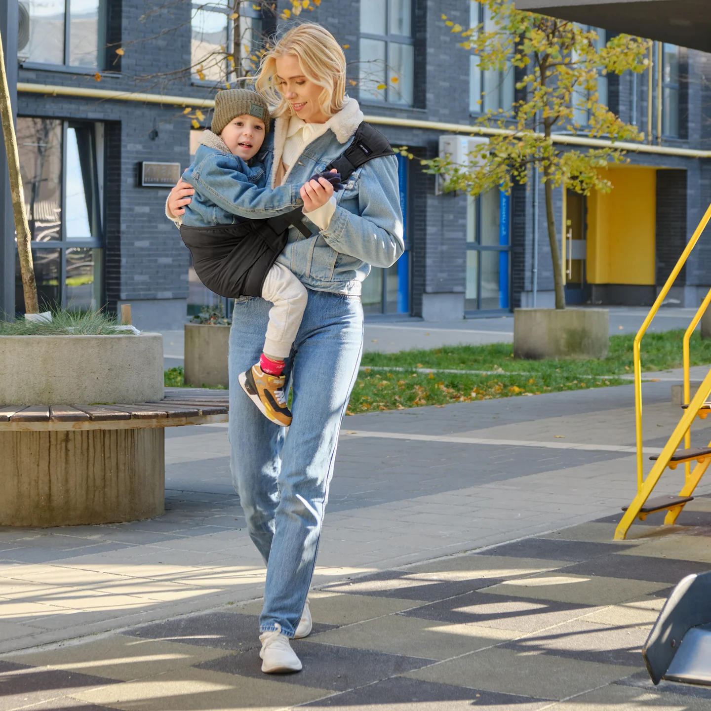 All-Position Ergonomic Baby Carrier - SmartPursue™