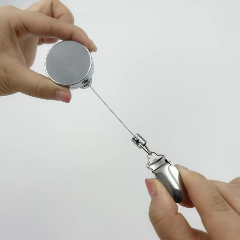 Toallero retráctil automático – Soporte de pared autoadhesivo sin taladro